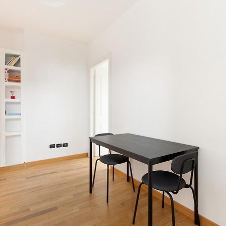 Milan Comfy Apartment X3 - With Balcony Buitenkant foto